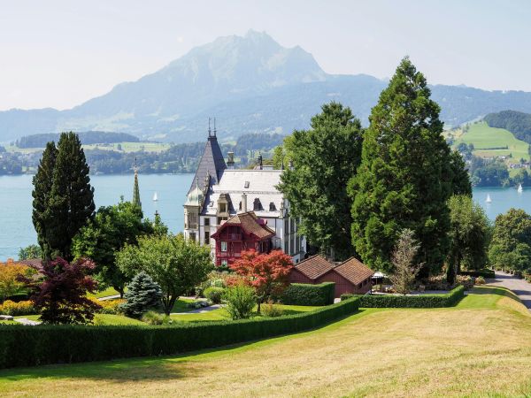 Acheter un bien immobilier en Suisse : les étapes clés avant de faire une offre